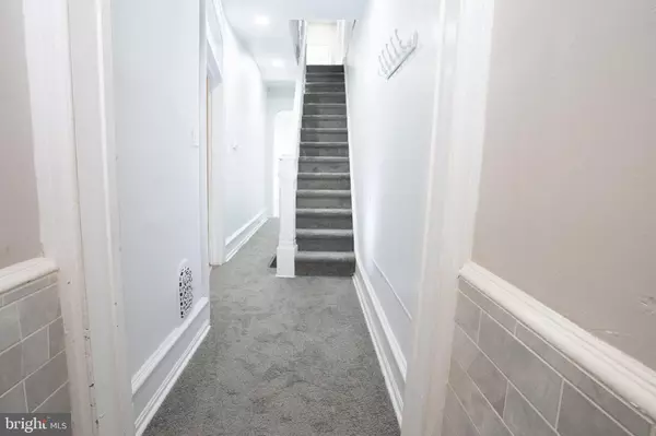 Philadelphia, PA 19132,2427 N 17TH ST