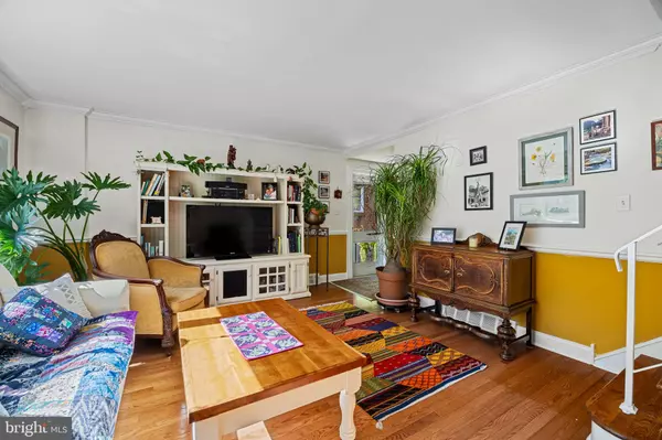 Philadelphia, PA 19128,857 W BELLS MILL RD