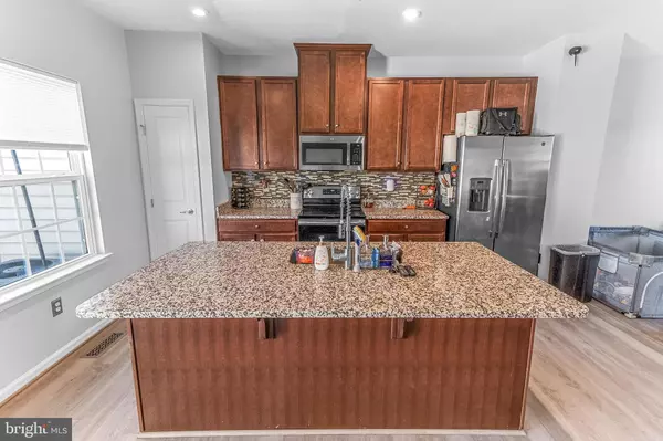 Falling Waters, WV 25419,174 ONTARIO DR