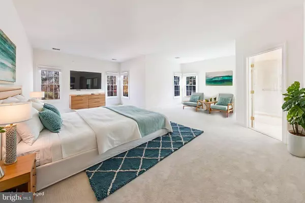 Fairfax, VA 22030,4875 ANNAMOHR DR