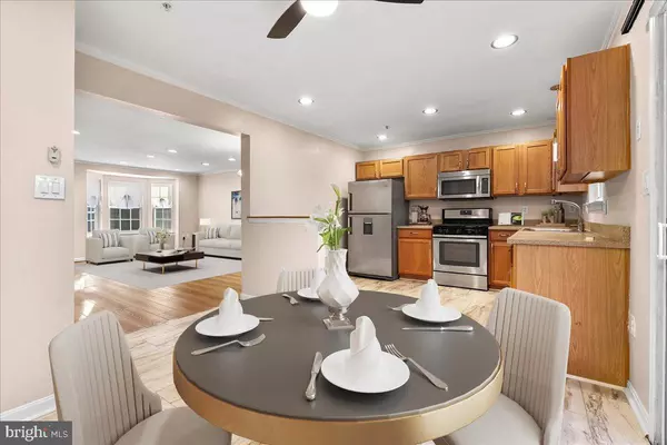 Lanham, MD 20706,8232 DELLWOOD CT