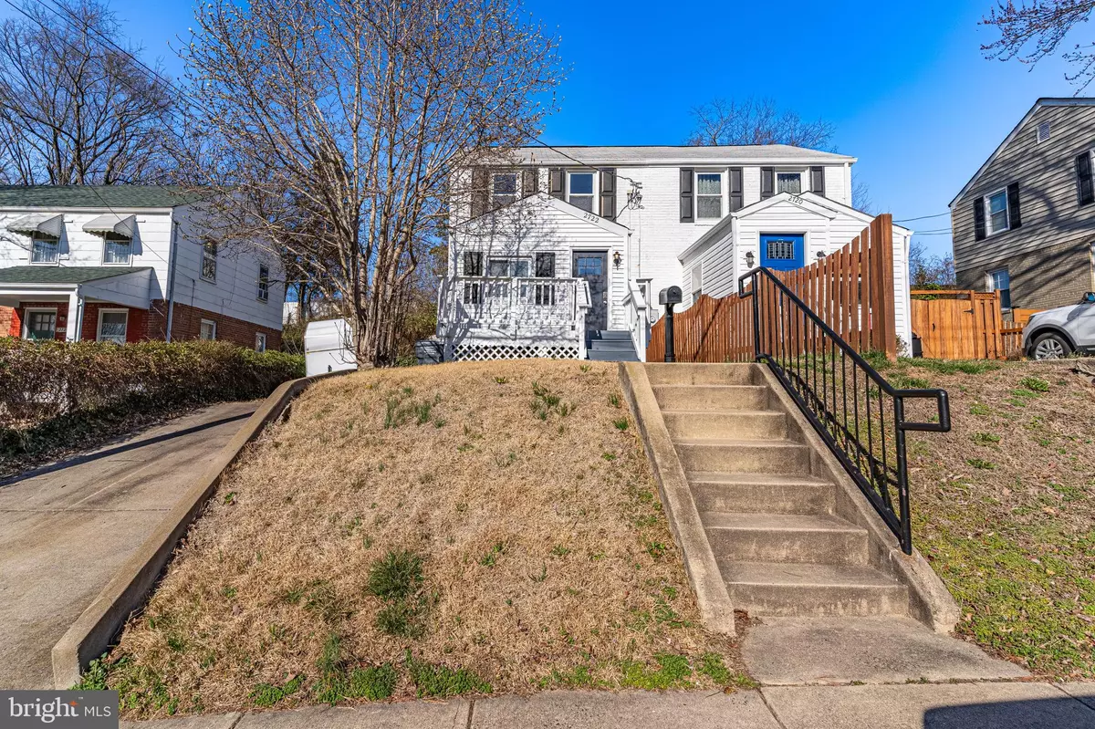 Alexandria, VA 22303,2722 JEFFERSON DR