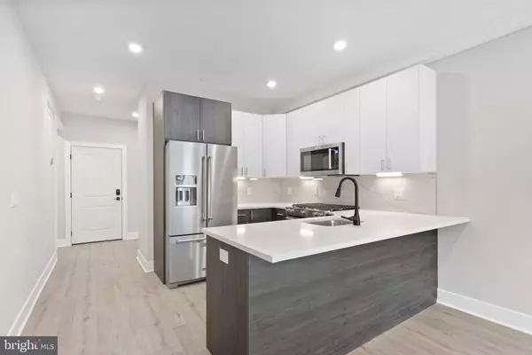 408-10 N FRONT ST #4, Philadelphia, PA 19123