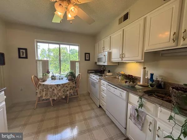 Silver Spring, MD 20906,14801 PENNFIELD CIR #412