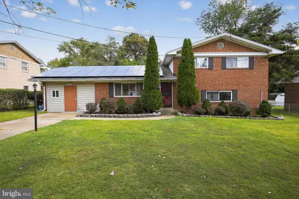 6702 BERKSHIRE DR, Temple Hills, MD 20748