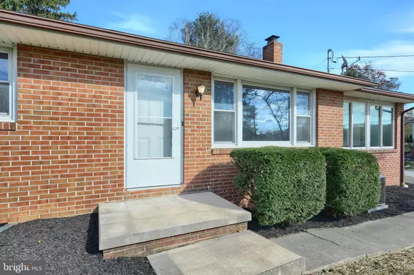 York, PA 17403,2347 MARDALE DR