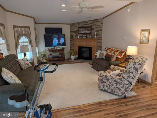 Vineland, NJ 08361,1616 PENNSYLVANIA AVE. #218