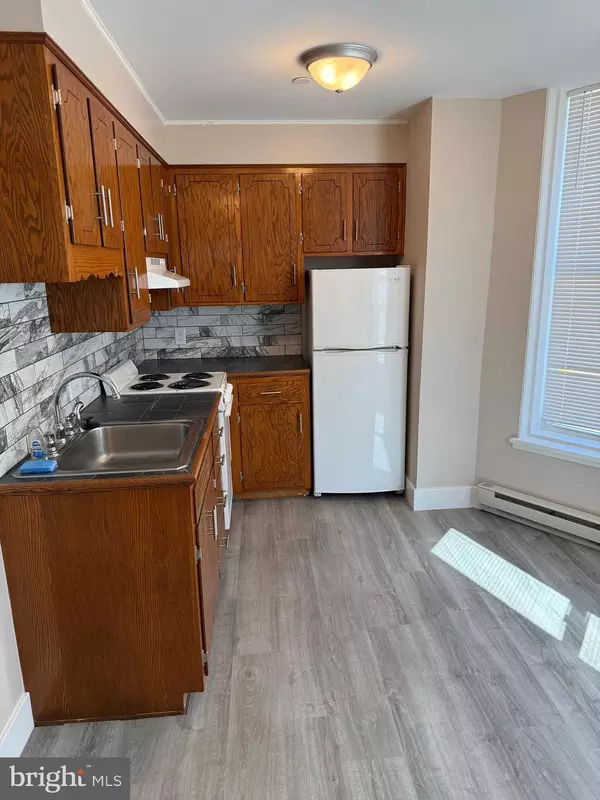 Waynesboro, PA 17268,24 E THIRD STREET #8