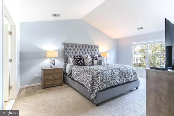 Hanover, MD 21076,5907 N DAKOTA DR