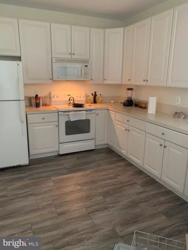 Cambridge, MD 21613,900 MARSHY CV #401