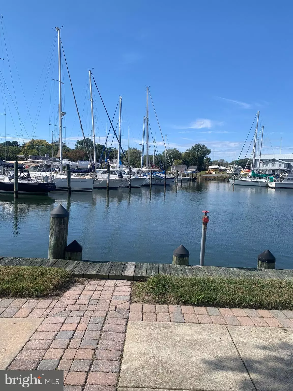 Cambridge, MD 21613,900 MARSHY CV #401