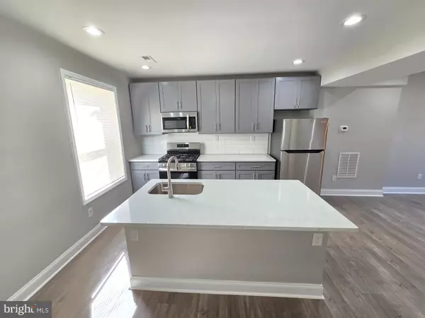 Baltimore, MD 21213,3169 RAVENWOOD AVE