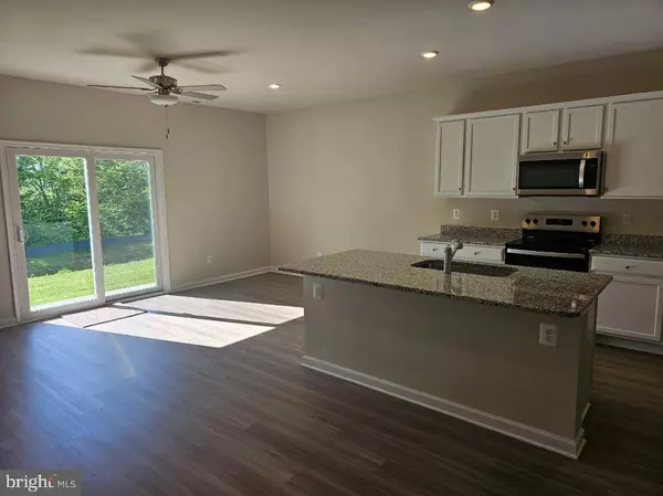 Falling Waters, WV 25419,43 CRAMSFORD ST