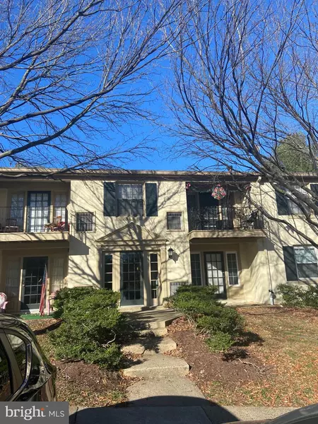 5900-K SURREY HILL PL #697, Springfield, VA 22152