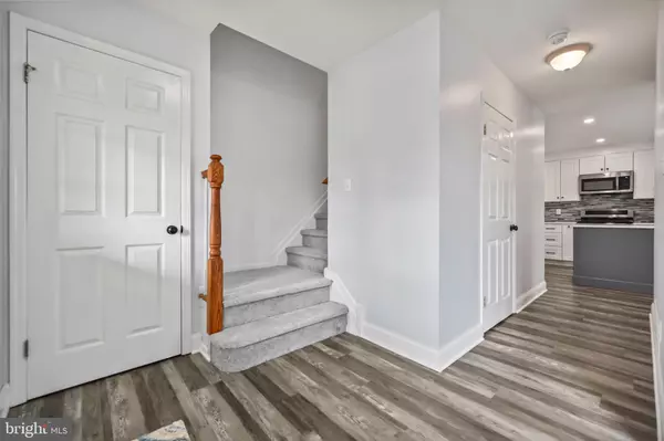 Hamilton, NJ 08620,14 KRISTOPHER DR