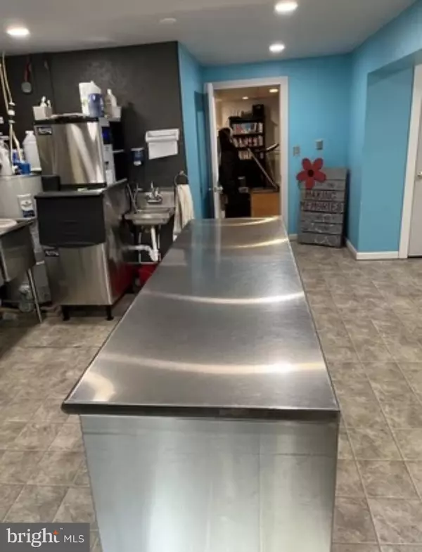 Narvon, PA 17555,1022 ELWOOD ST