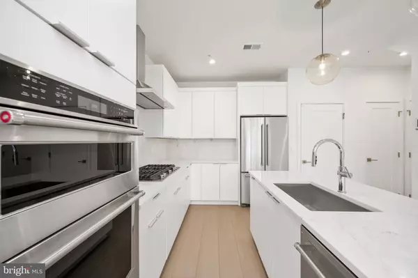 Ashburn, VA 20148,43501 MONROE CREST TER