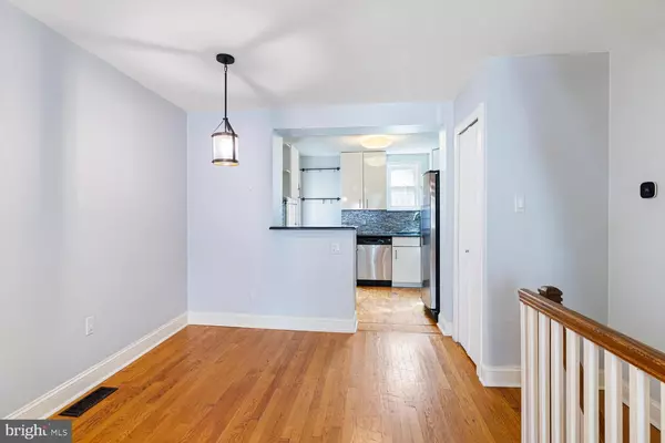 Philadelphia, PA 19147,126 GREENWICH ST