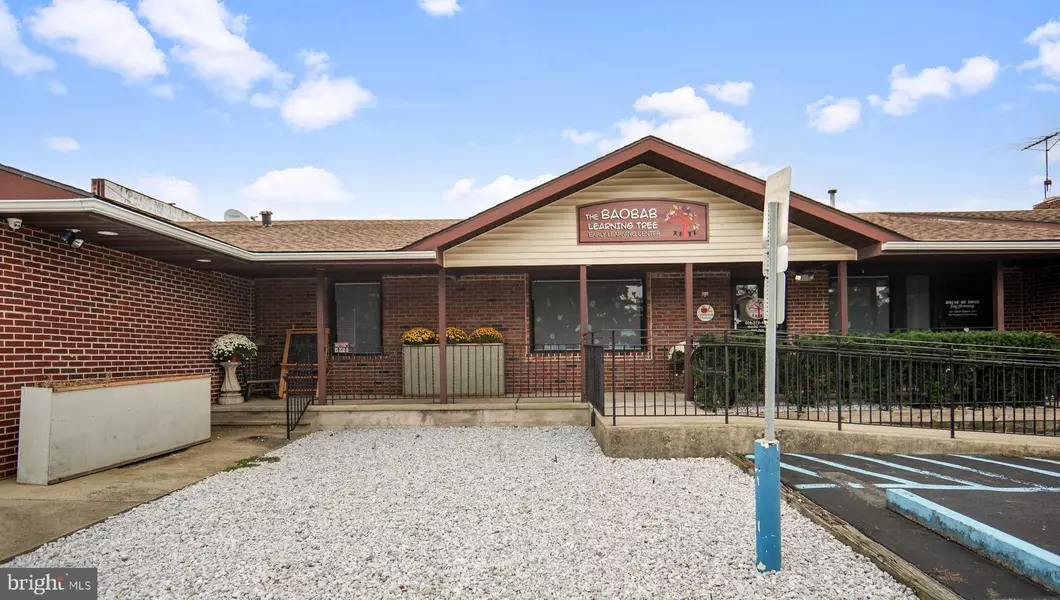 1786 JACKSONVILLE JOBSTOWN RD #THE BAOBAB LEARNING, Bordentown, NJ 08505