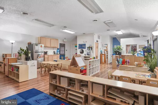 Bordentown, NJ 08505,1786 JACKSONVILLE JOBSTOWN RD #THE BAOBAB LEARNING