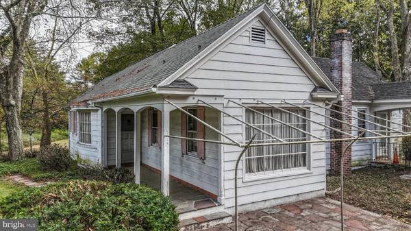 Barnesville, PA 18214,857 BARNESVILLE DR