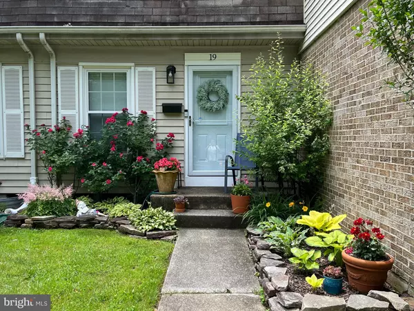 Baltimore, MD 21236,19 BURNSWAY CT #9E