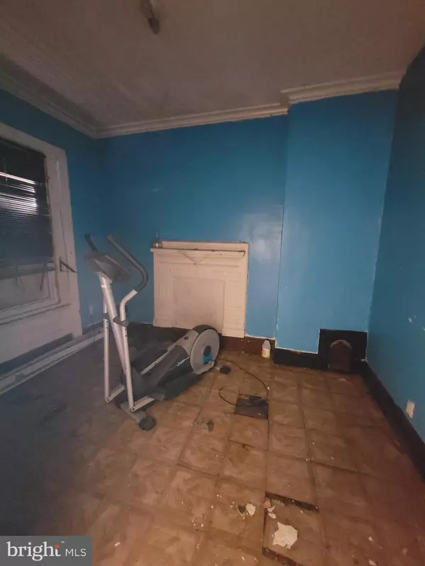 Philadelphia, PA 19121,1949 N 24TH ST