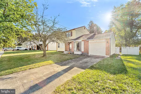 Blackwood, NJ 08012,602 LINDA AVE