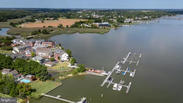 Chestertown, MD 21620,118 LITTLE HARBOR WAY #202