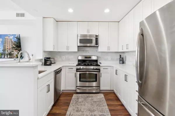Arlington, VA 22202,3650 S GLEBE RD #846