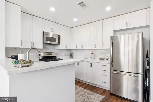 Arlington, VA 22202,3650 S GLEBE RD #846