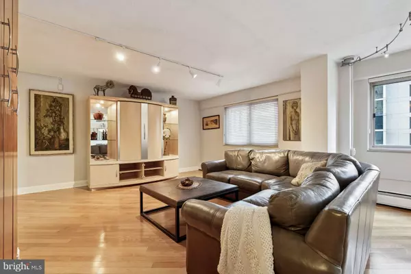 Philadelphia, PA 19103,1900 JOHN F KENNEDY BLVD #1304-06