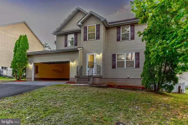Martinsburg, WV 25401,102 N VISTA LN