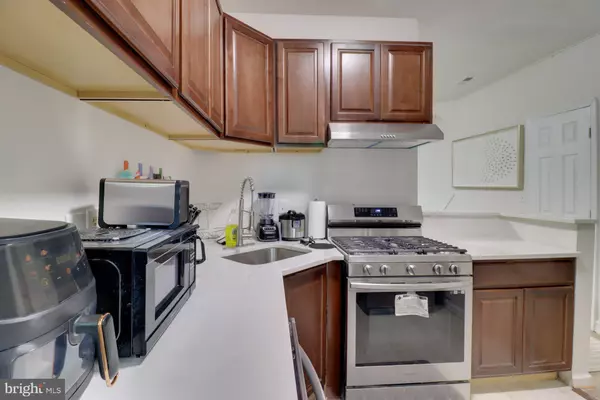 Washington, DC 20001,1908 9TH ST NW #A