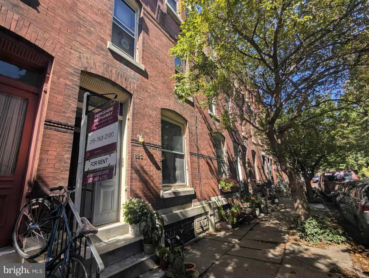 Philadelphia, PA 19130,826 N WOODSTOCK ST #1