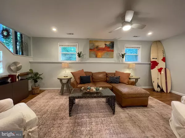 412 BAY CITY RD, Stevensville, MD 21666