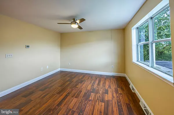 Hanover, PA 17331,194 CENTER ST