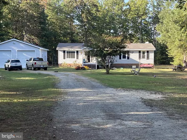 Hague, VA 22469,653 BLACKBEARD POND