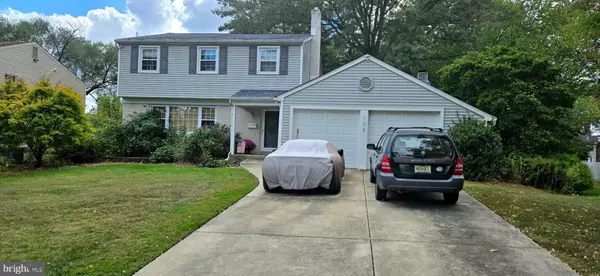108 HENFIELD AVE, Cherry Hill, NJ 08003