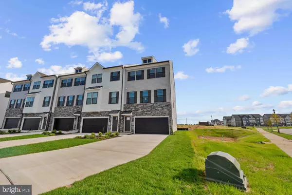 Frederick, MD 21701,321 ENSEMBLE WAY