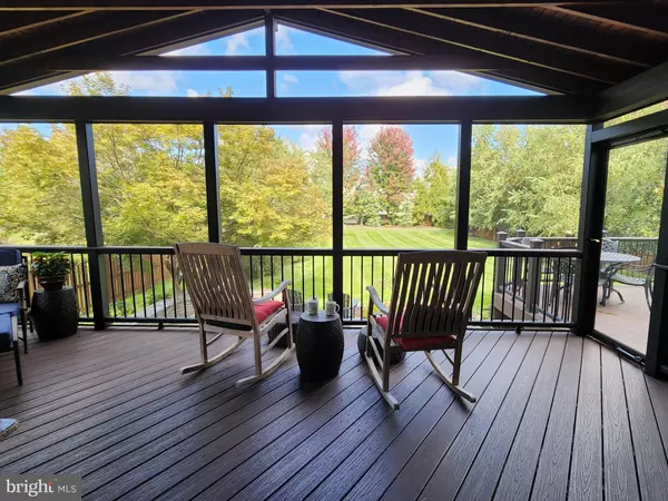 Ashburn, VA 20148,22083 VANTAGE POINTE PL