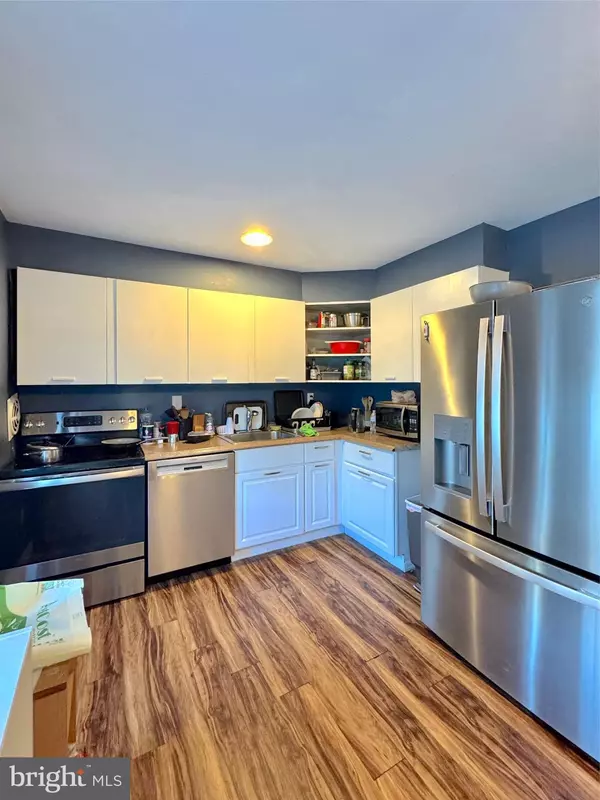 Levittown, PA 19055,2 KENTUCKY LN