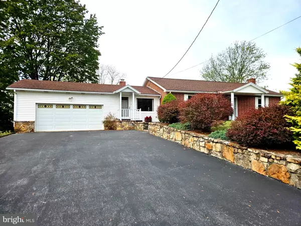 622 CHESTNUT AVE, Harrisburg, PA 17112