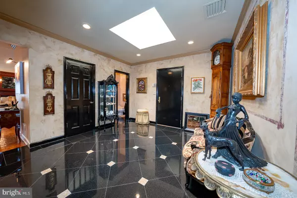 Haverford, PA 19041,101 CHESWOLD LN #5-E