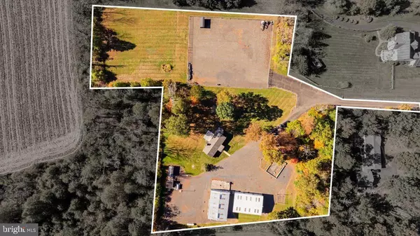 563 DEEP RUN RD, Perkasie, PA 18944