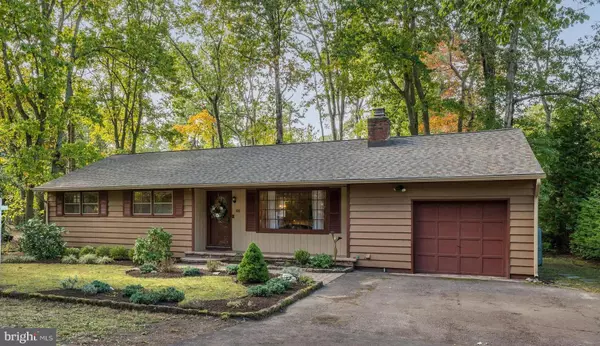 Medford, NJ 08055,114 HIAWATHA TRL