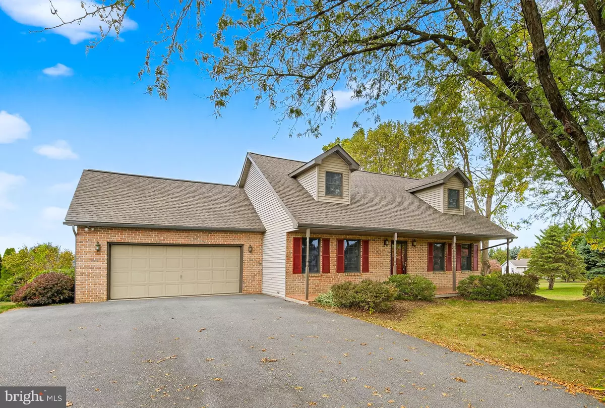 Shippensburg, PA 17257,7 DOGWOOD DRIVE