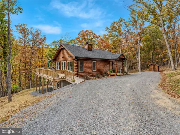 Berkeley Springs, WV 25411,367 DOMINION TRL