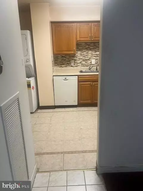 Hyattsville, MD 20783,9200 EDWARDS WAY #508