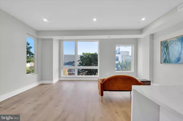 Washington, DC 20002,1915 BENNING RD NE #PH-9